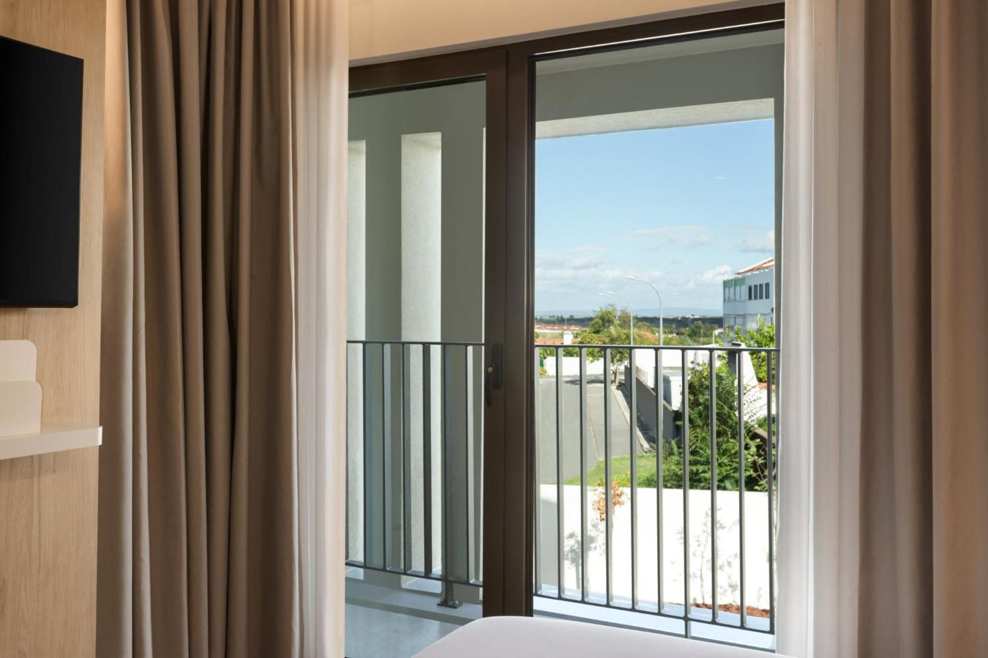 Holiday Inn Express Evora By Ihg Экстерьер фото