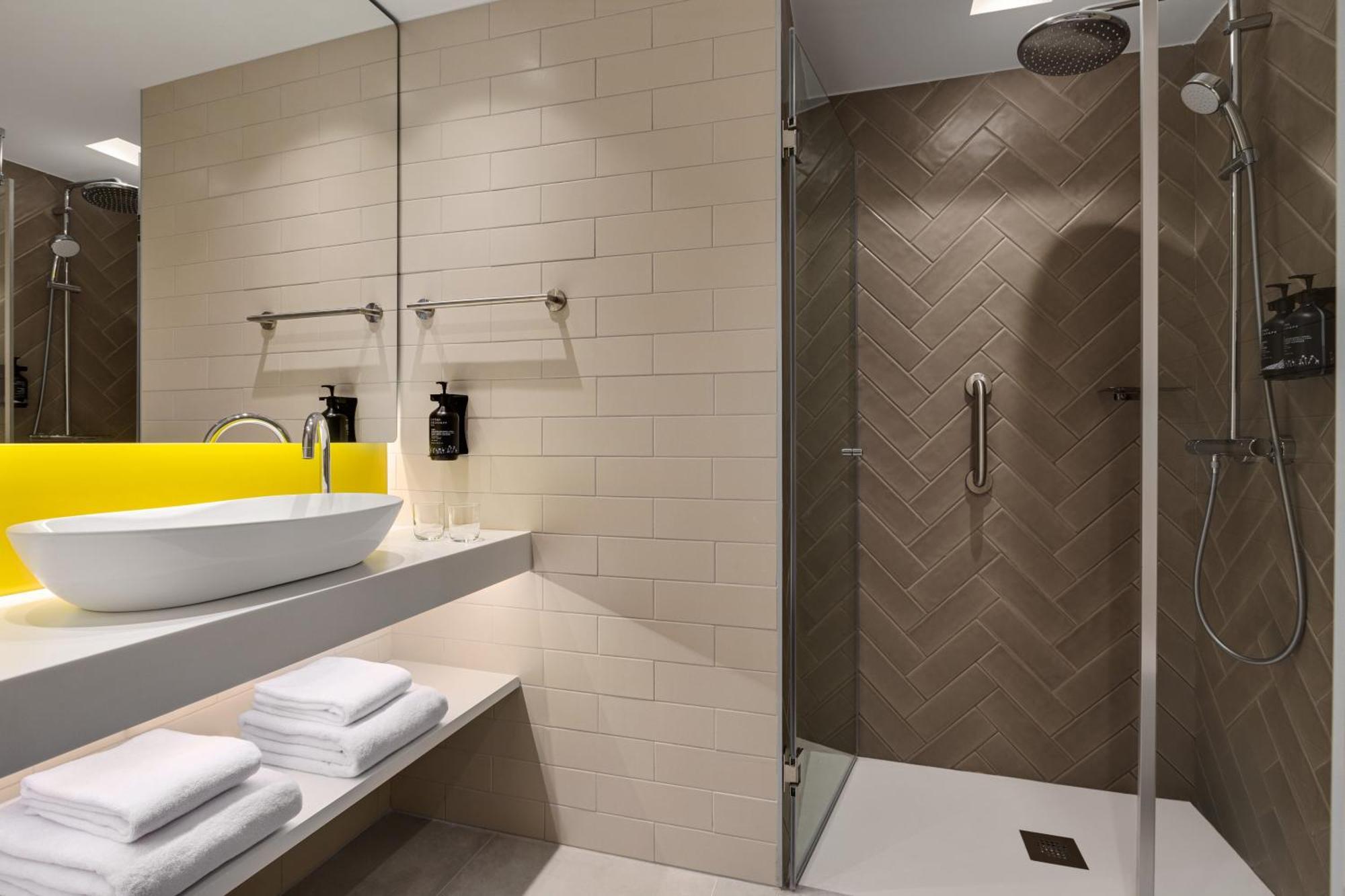 Holiday Inn Express Evora By Ihg Экстерьер фото
