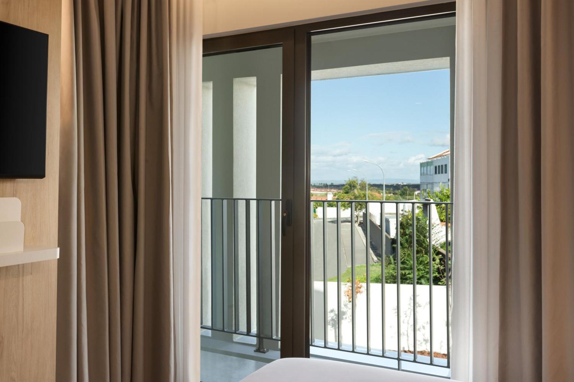 Holiday Inn Express Evora By Ihg Экстерьер фото