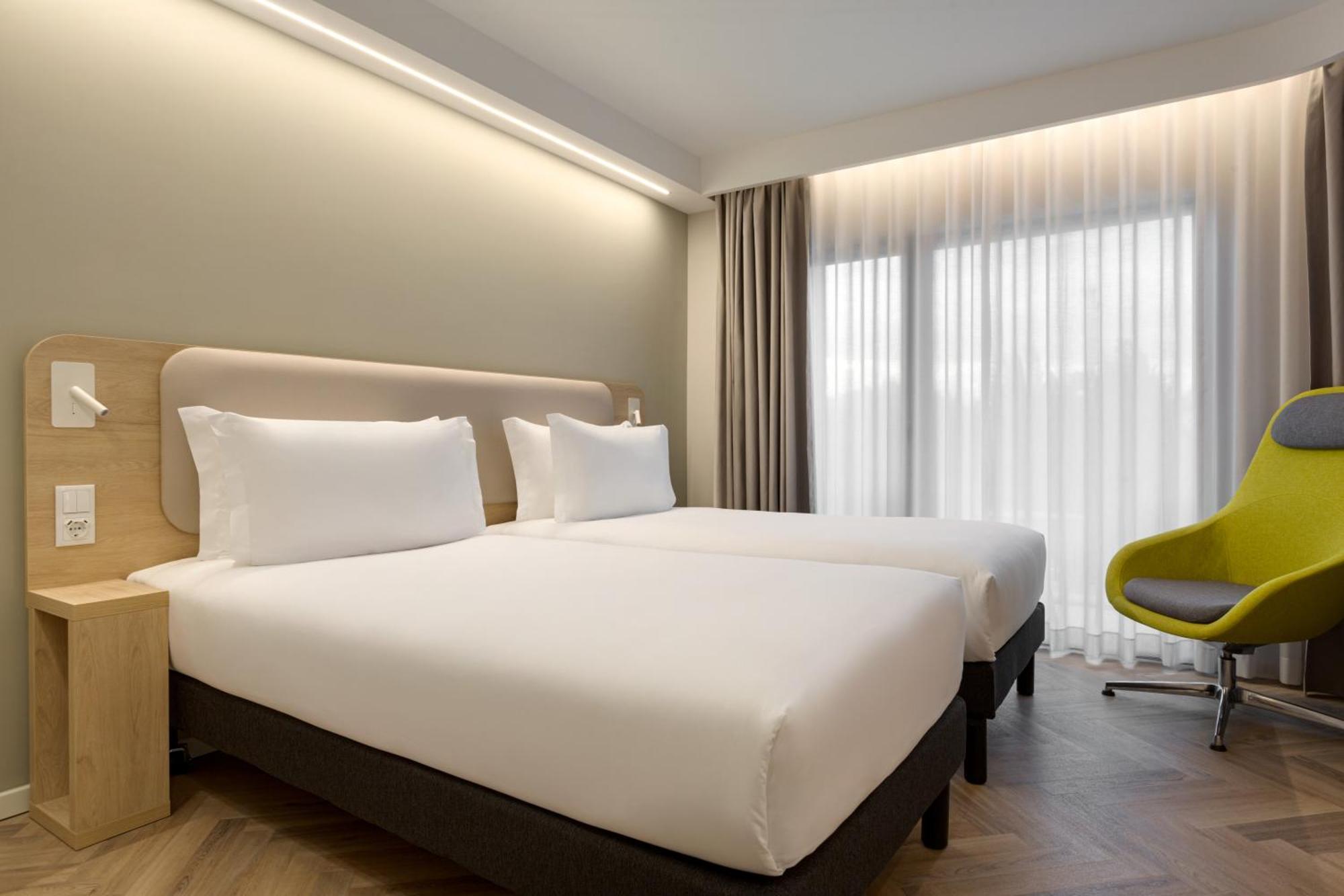 Holiday Inn Express Evora By Ihg Экстерьер фото