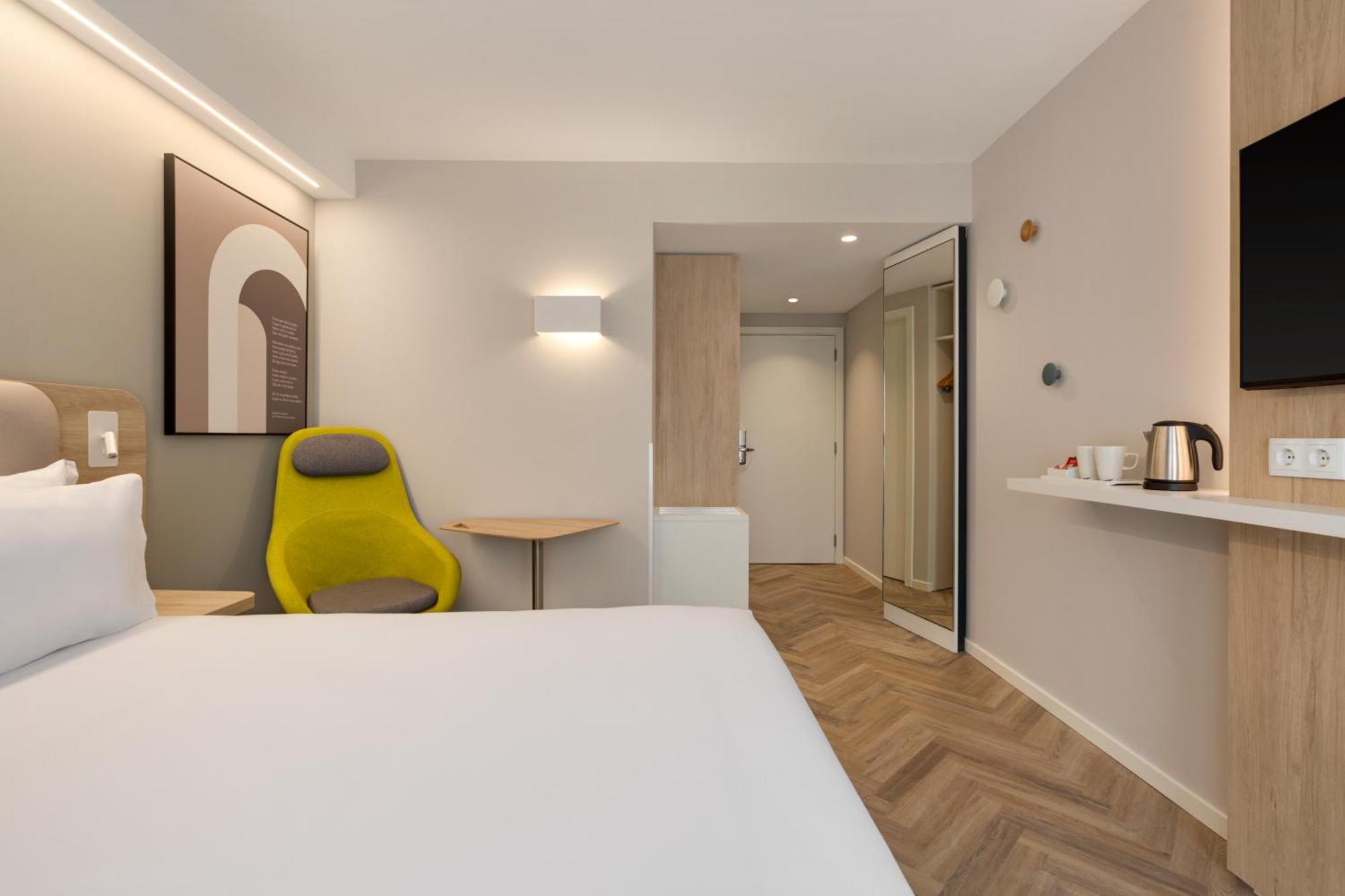 Holiday Inn Express Evora By Ihg Экстерьер фото